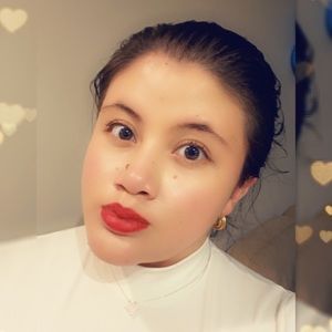 Meet your Posher, Luisa